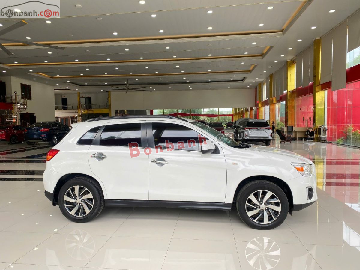 Bán ô tô Mitsubishi Outlander Sport 2.0 CVT Premium - 2014 - xe cũ