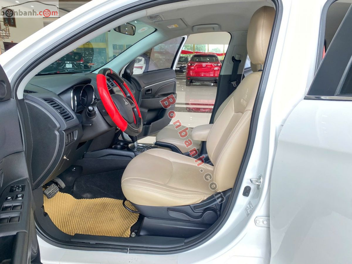 Bán ô tô Mitsubishi Outlander Sport 2.0 CVT Premium - 2014 - xe cũ