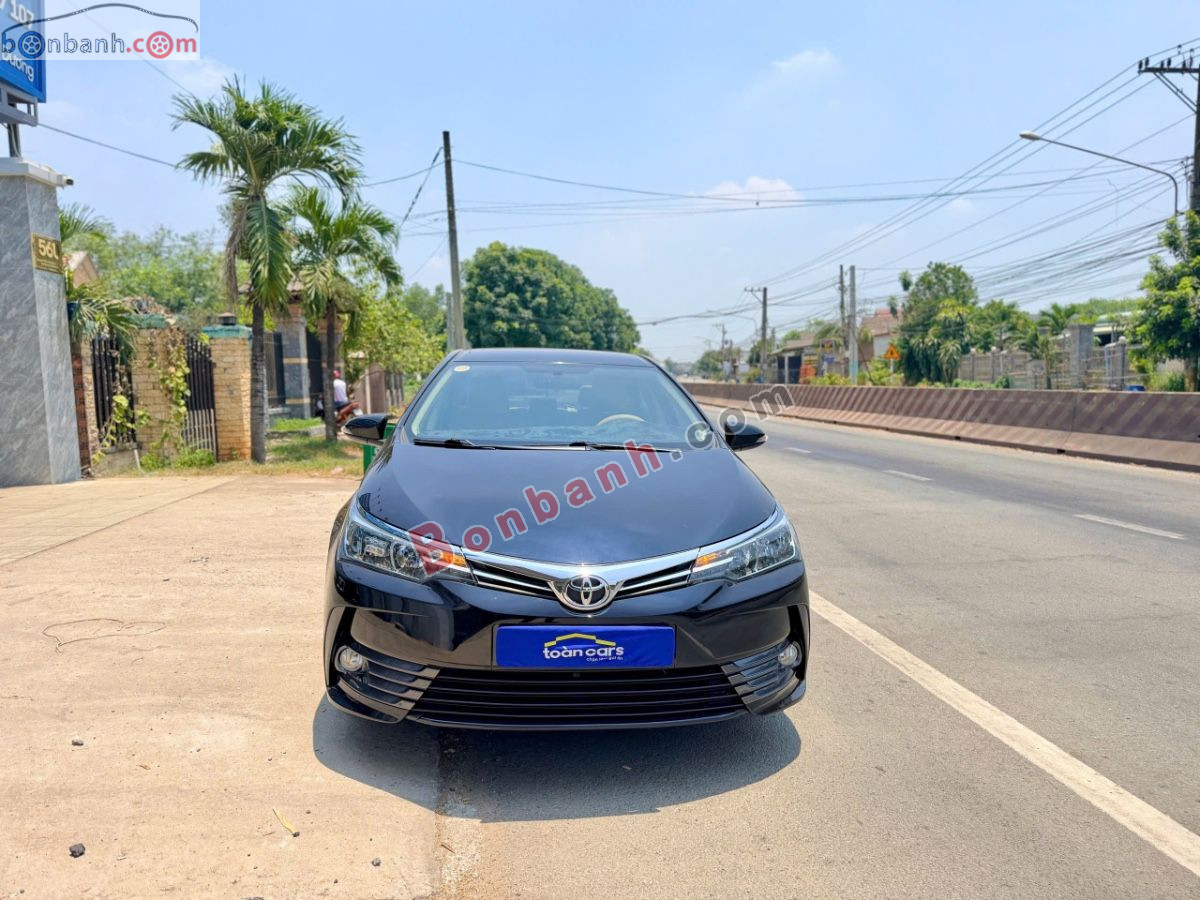 Bán ô tô Toyota Corolla altis 1.8E AT - 2017 - xe cũ