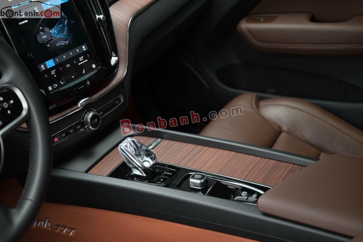 Bán ô tô Volvo XC60 Recharge Ultimate T8 AWD - 2025 - xe cũ