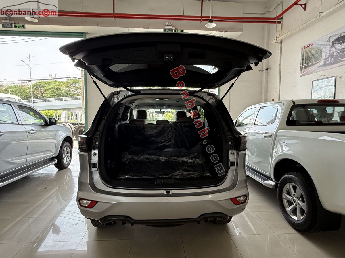 Bán ô tô Isuzu MU-X B7 1.9 4X2 MT - 2025 - xe mới