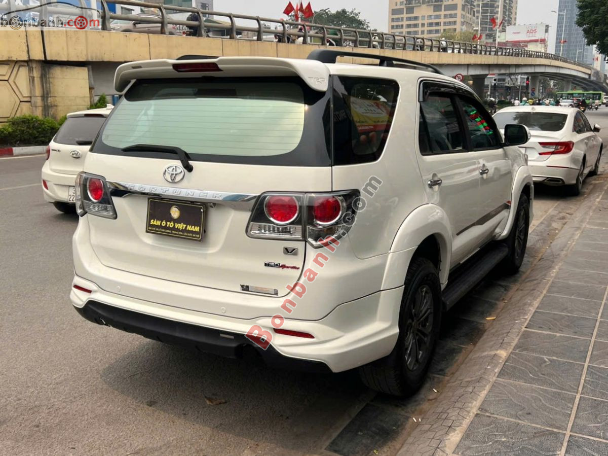 Bán ô tô Toyota Fortuner TRD Sportivo 4x2 AT - 2016 - xe cũ