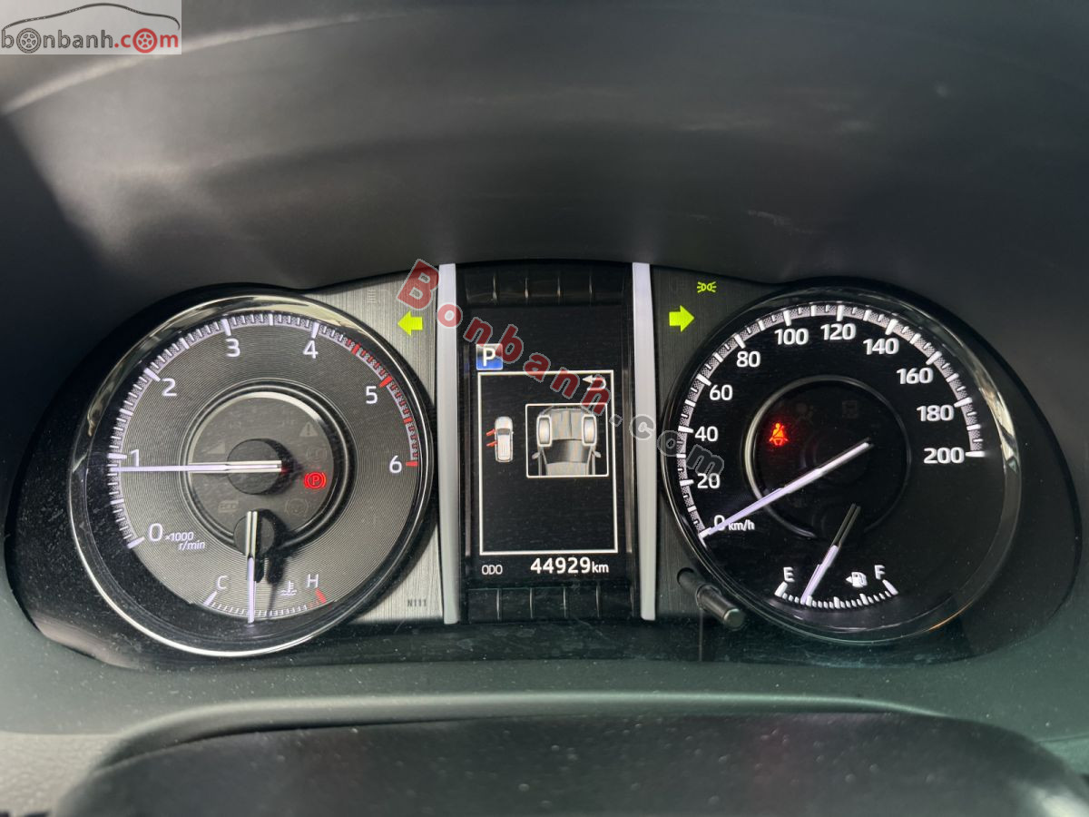 Bán ô tô Toyota Fortuner 2.4G 4x2 AT Legender - 2021 - xe cũ