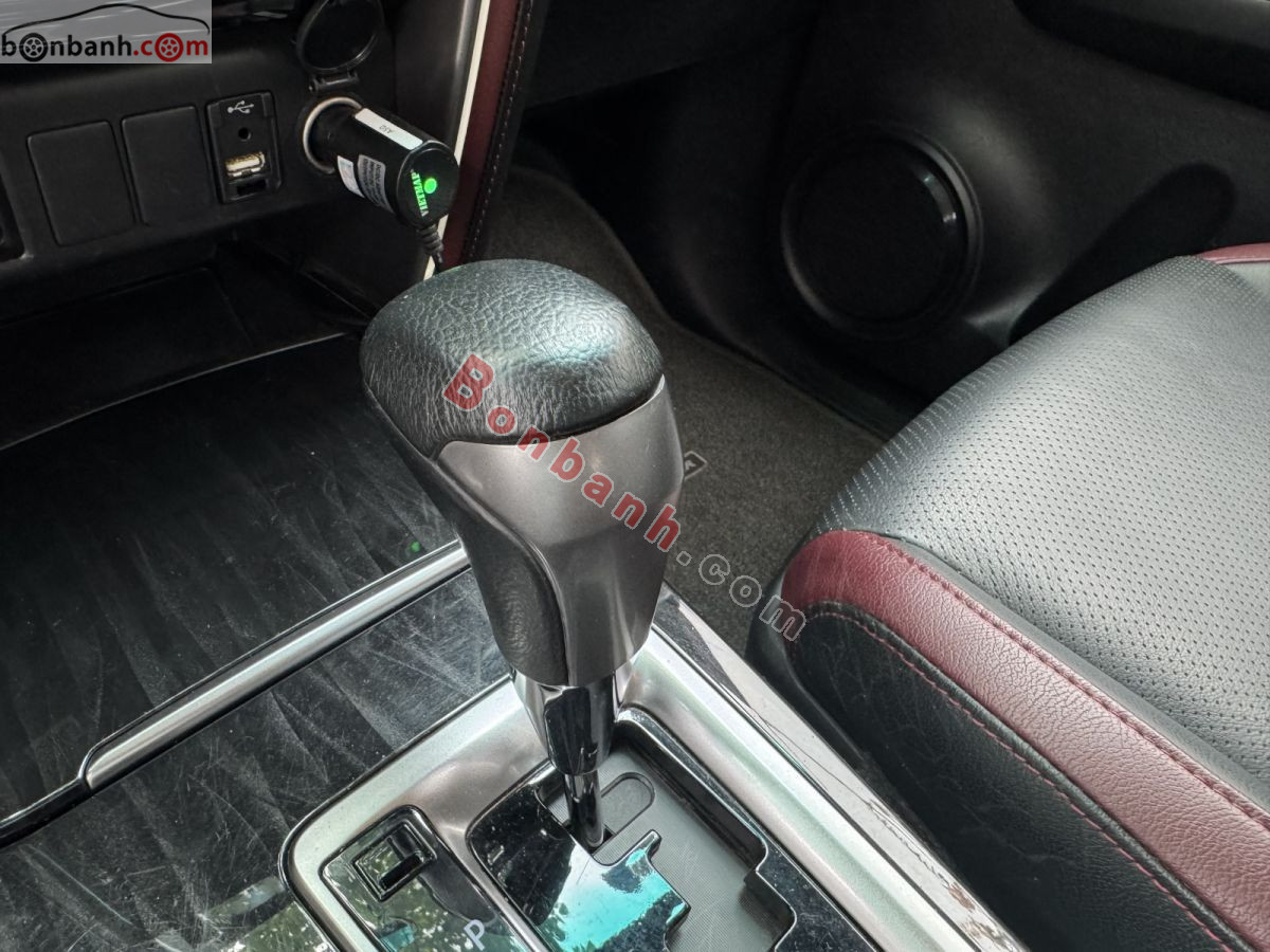 Bán ô tô Toyota Fortuner 2.4G 4x2 AT Legender - 2021 - xe cũ