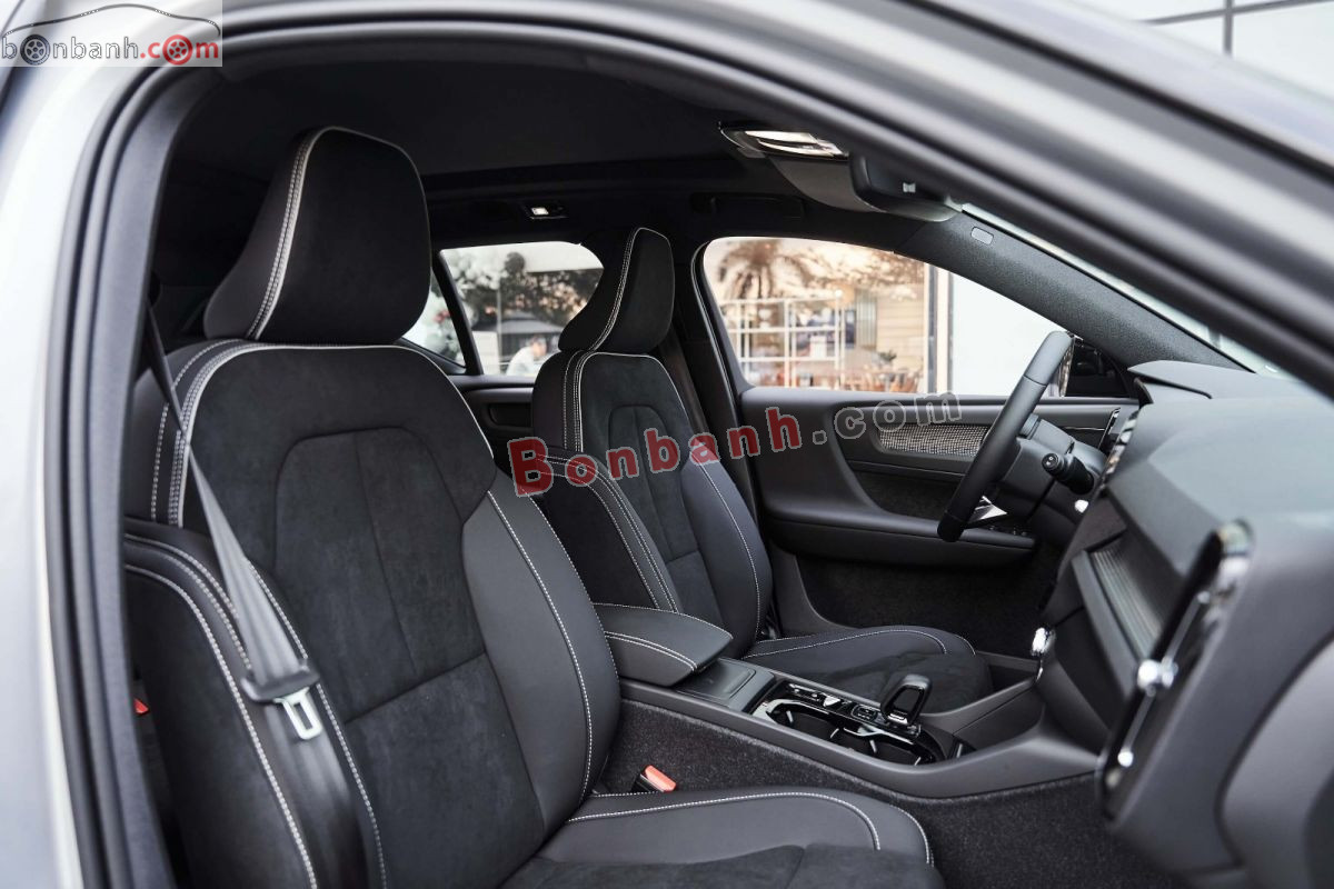 Bán ô tô Volvo XC40 Ultra B5 AWD - 2025 - xe mới