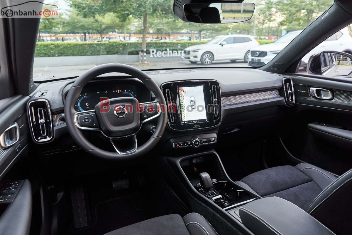 Bán ô tô Volvo XC40 Ultra B5 AWD - 2025 - xe mới