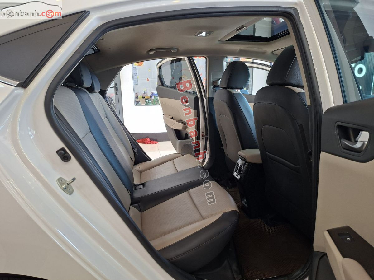 Bán ô tô Hyundai Accent 1.4 AT Đặc Biệt - 2023 - xe cũ
