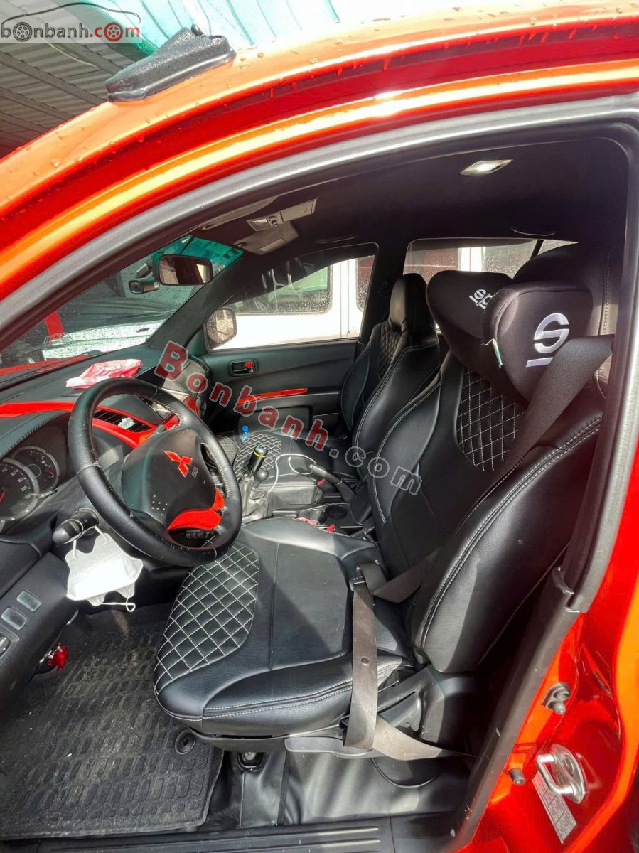 Bán ô tô Mitsubishi Triton GLS 4x4 MT - 2010 - xe cũ