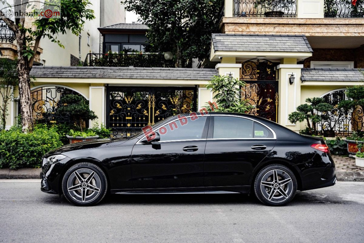 Bán ô tô Mercedes Benz C class C300 AMG - 2023 - xe cũ