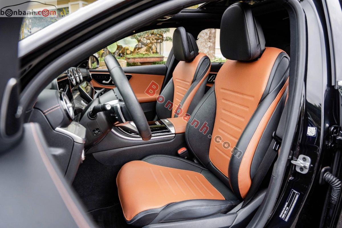 Bán ô tô Mercedes Benz C class C300 AMG - 2023 - xe cũ