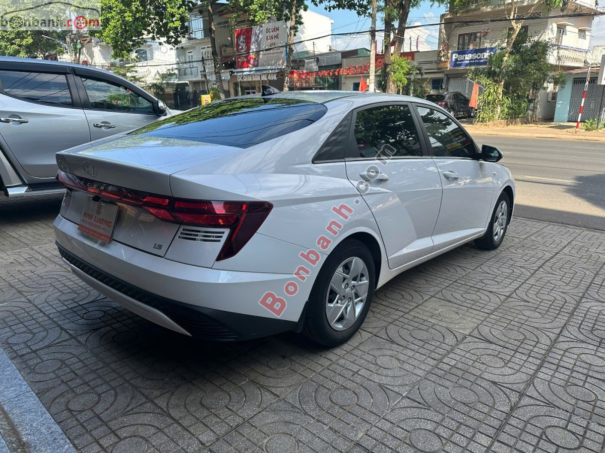 Bán ô tô Hyundai Accent 1.5 MT - 2024 - xe cũ