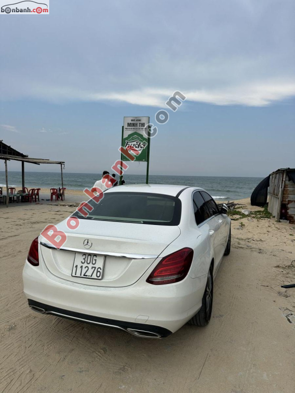 Bán ô tô Mercedes Benz C class C200 - 2018 - xe cũ