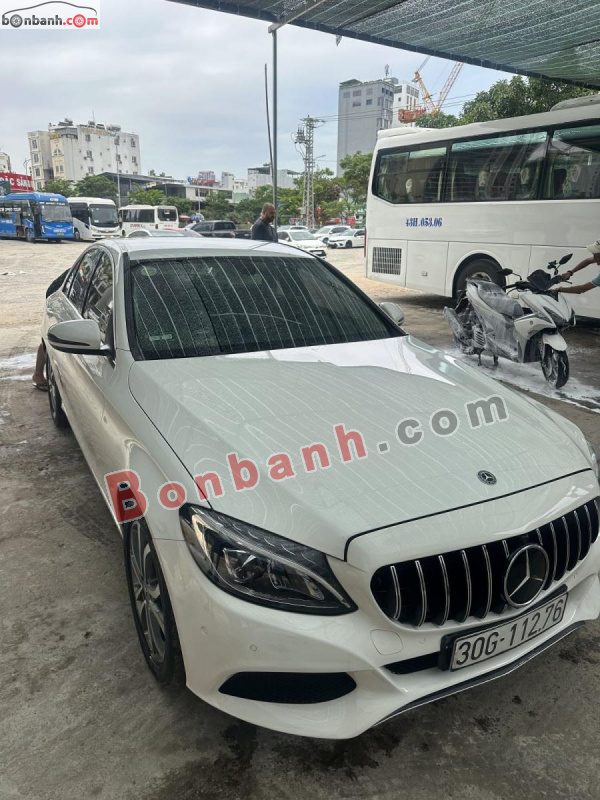 Bán ô tô Mercedes Benz C class C200 - 2018 - xe cũ
