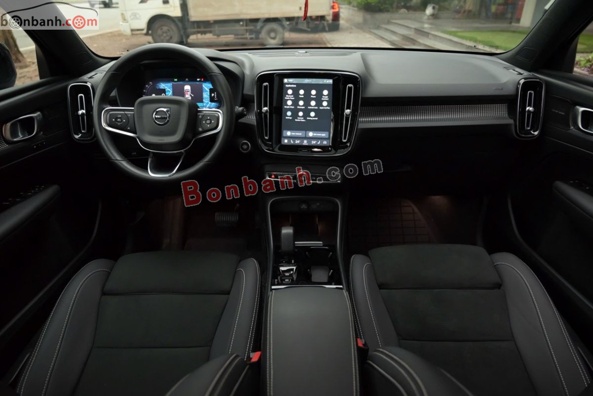 Bán ô tô Volvo XC40 Ultimate B5 AWD - 2023 - xe cũ