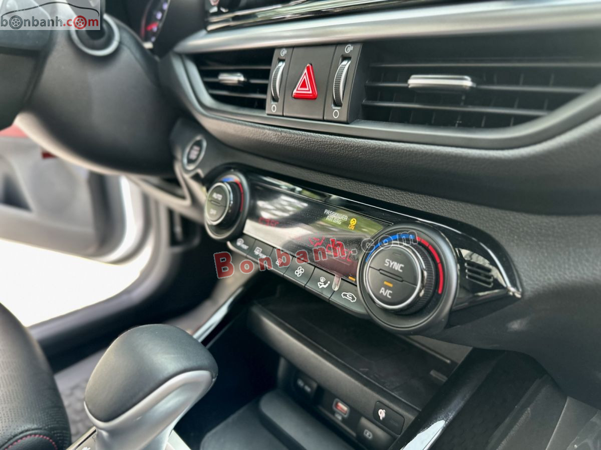 Bán ô tô Kia K3 Premium 2.0 AT - 2024 - xe cũ