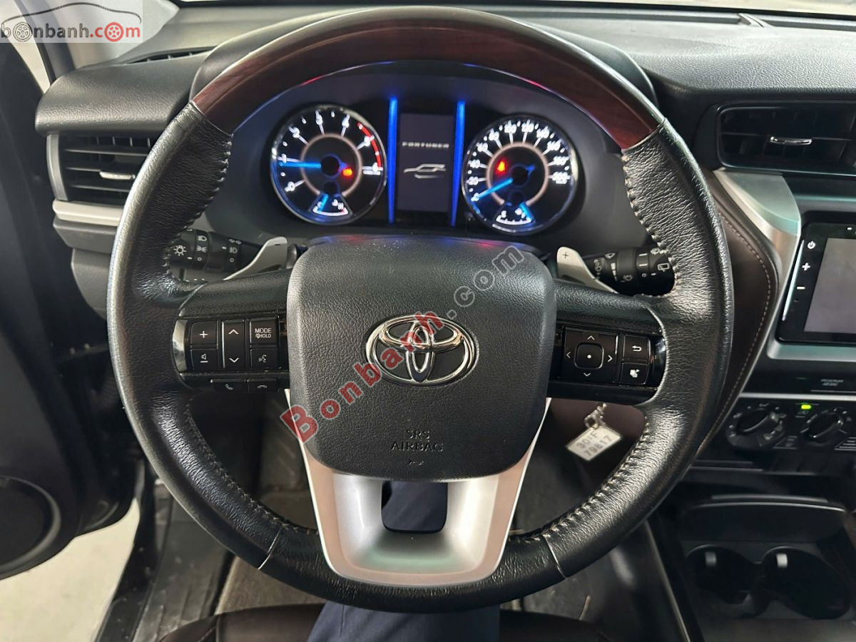 Bán ô tô Toyota Fortuner 2.4G 4x2 AT - 2019 - xe cũ