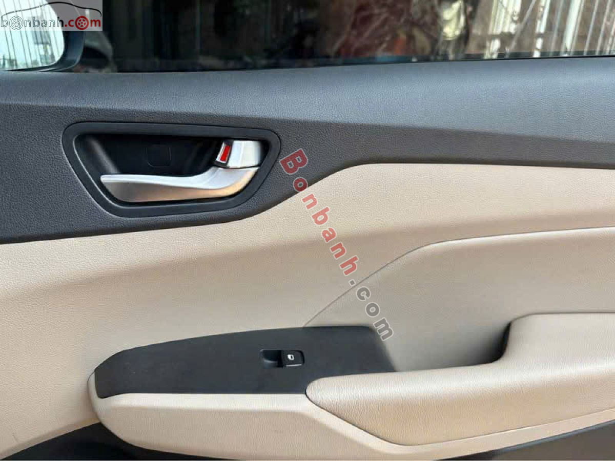 Bán ô tô Hyundai Accent 1.4 AT - 2018 - xe cũ