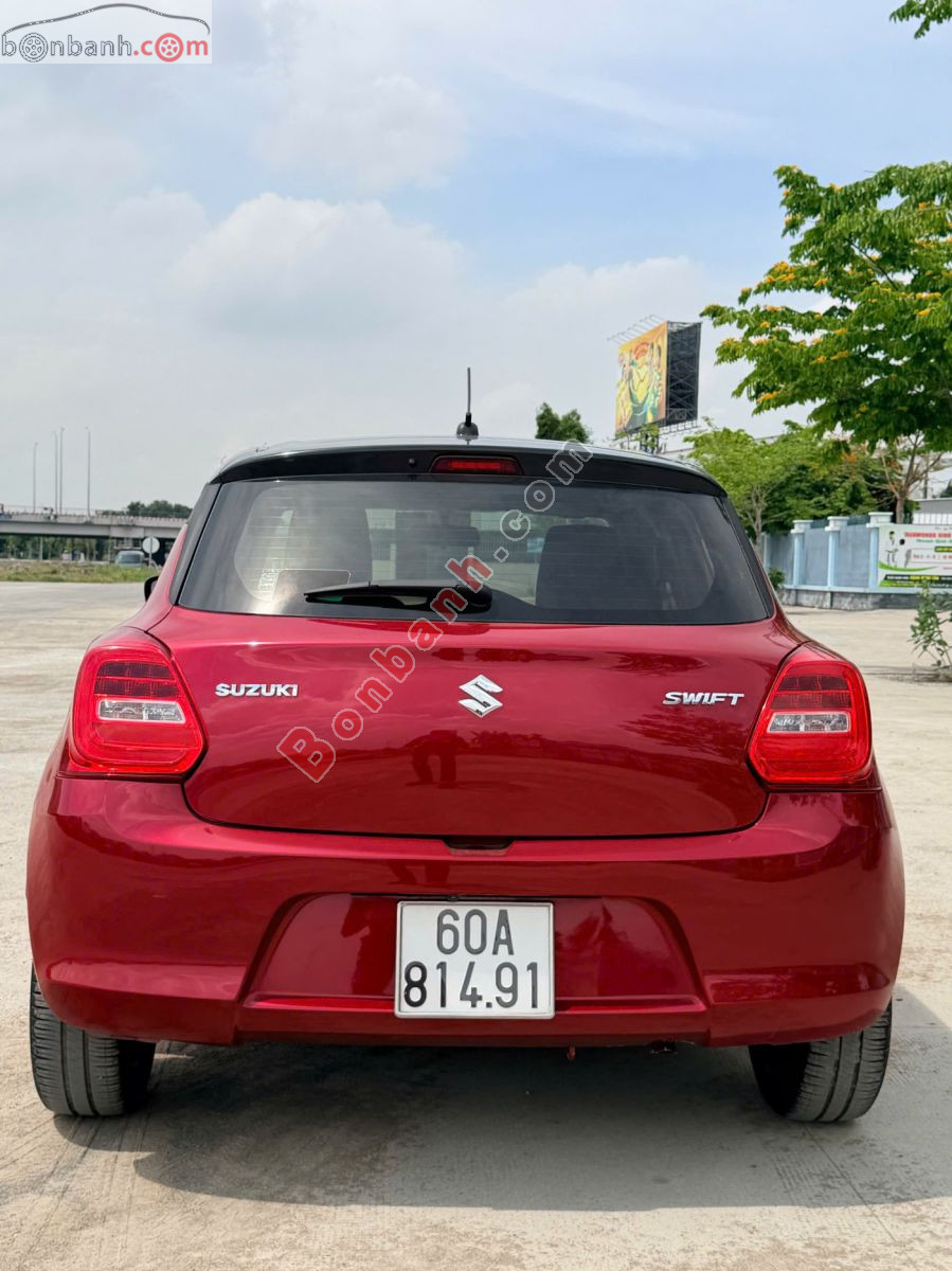 Bán ô tô Suzuki Swift GLX 1.2 AT - 2020 - xe cũ