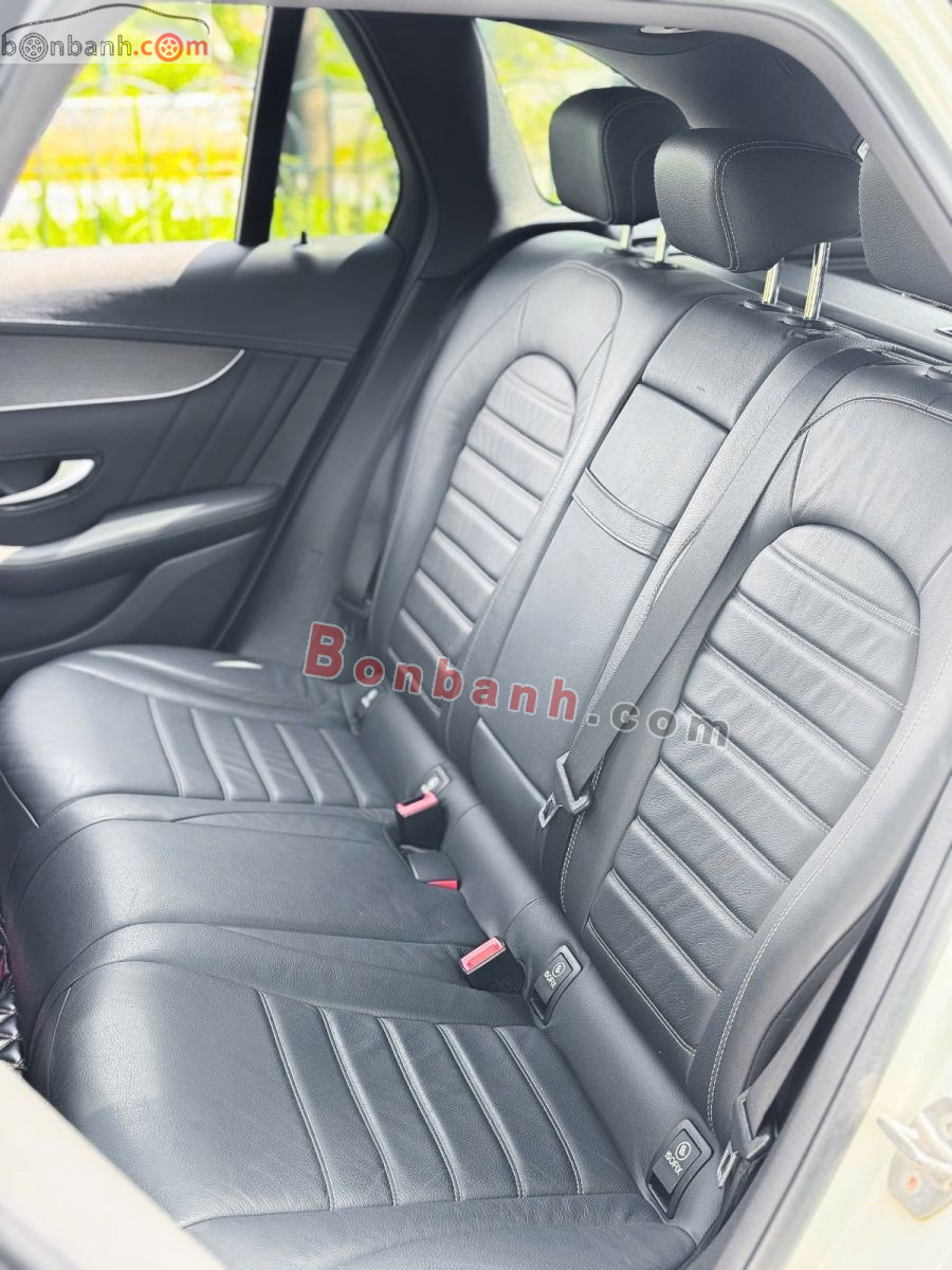 Bán ô tô Mercedes Benz GLC 300 4Matic - 2019 - xe cũ