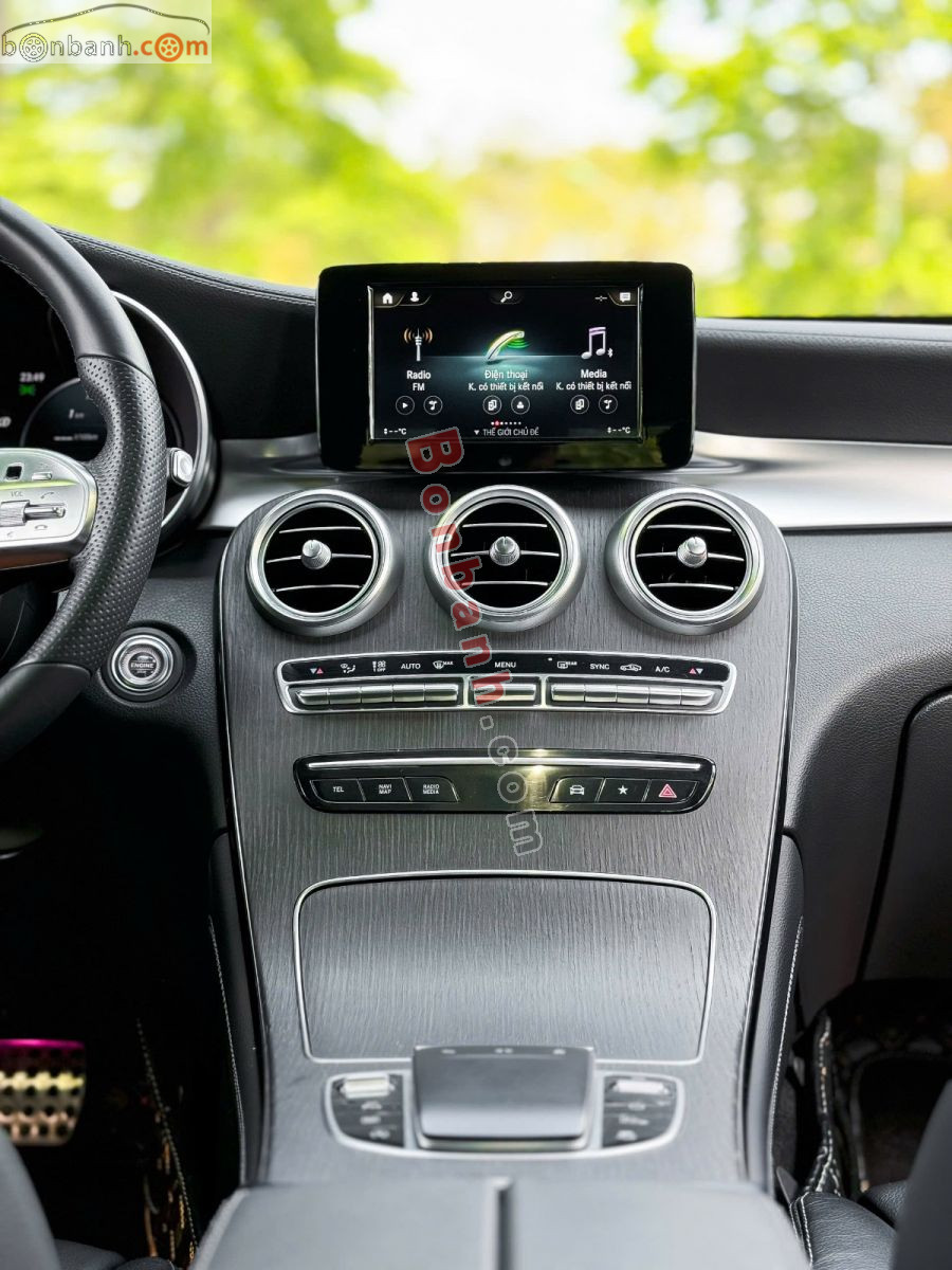 Bán ô tô Mercedes Benz GLC 300 4Matic - 2019 - xe cũ