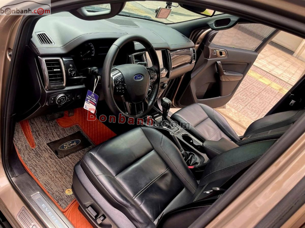 Bán ô tô Ford Everest Titanium 2.0L 4x2 AT - 2020 - xe cũ