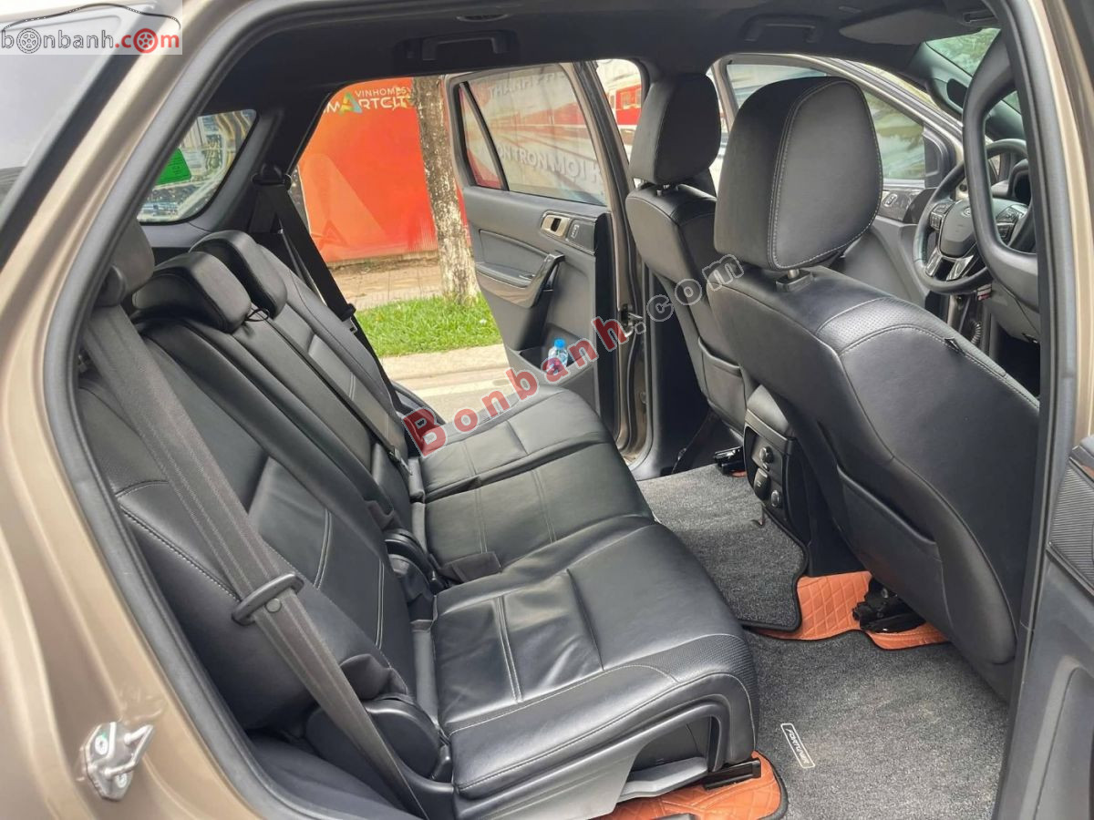 Bán ô tô Ford Everest Titanium 2.0L 4x2 AT - 2020 - xe cũ