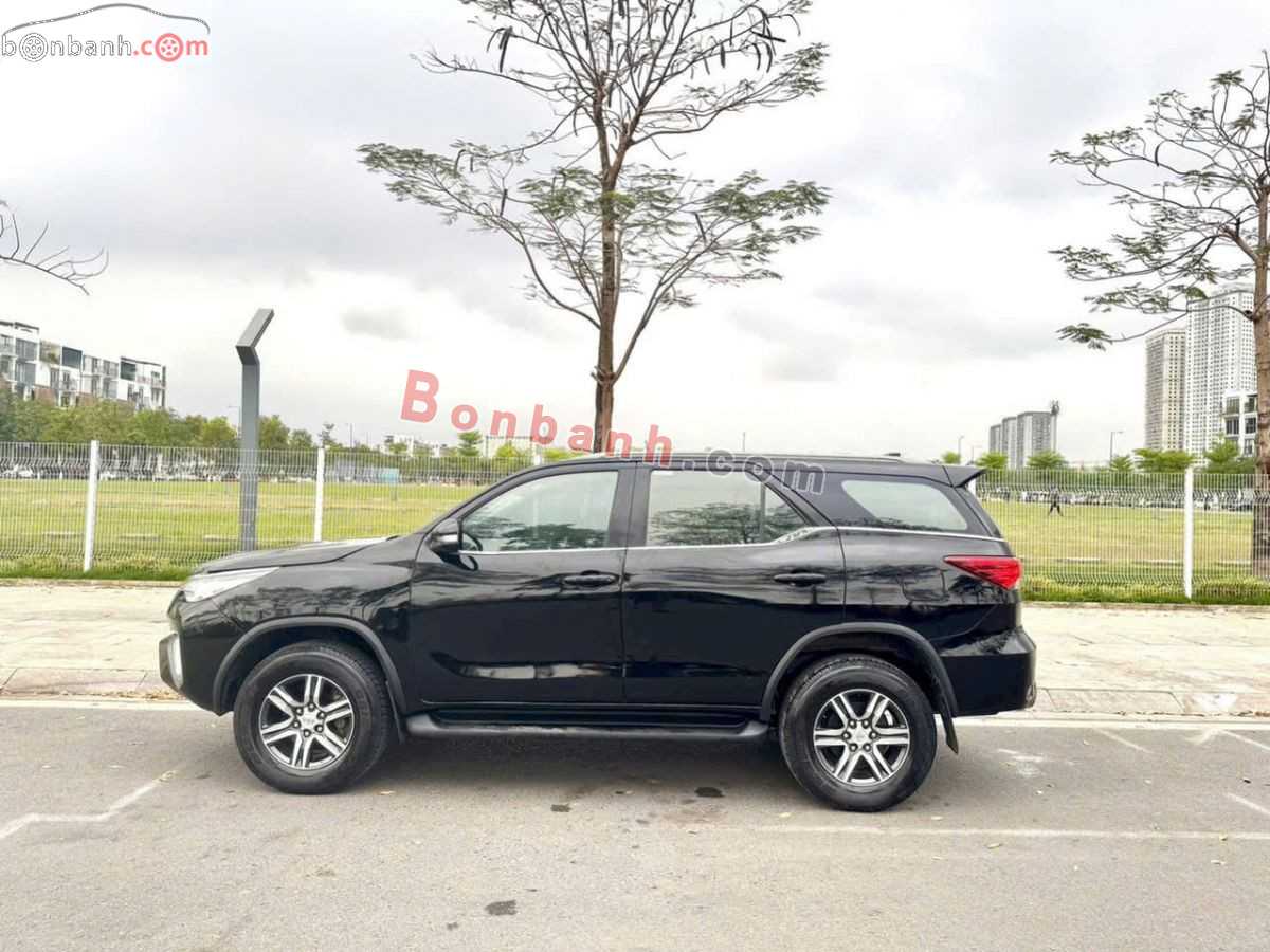Bán ô tô Toyota Fortuner 2.4G 4x2 MT - 2017 - xe cũ