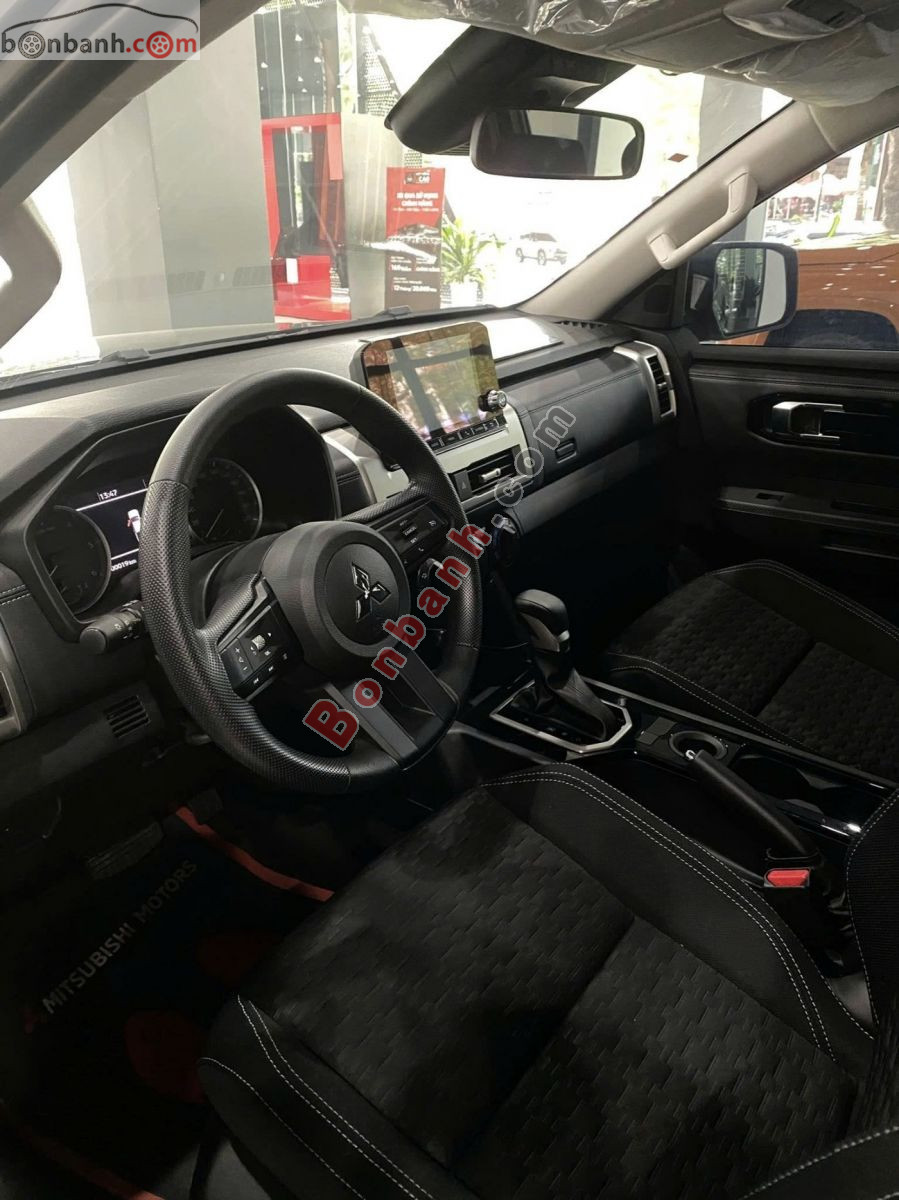 Bán ô tô Mitsubishi Triton GLX 2WD AT - 2026 - xe mới
