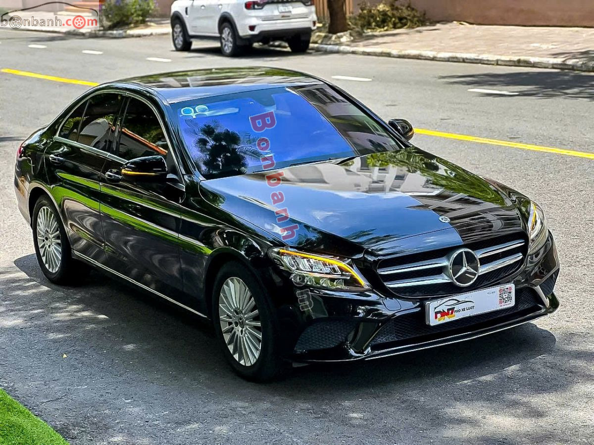 Bán ô tô Mercedes Benz C class C180 - 2021 - xe cũ