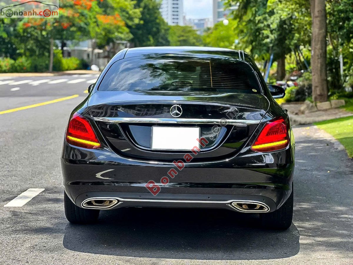 Bán ô tô Mercedes Benz C class C180 - 2021 - xe cũ