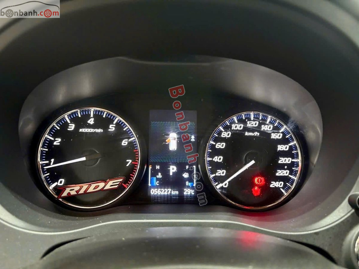 Bán ô tô Mitsubishi Outlander 2.0 CVT Premium - 2018 - xe cũ