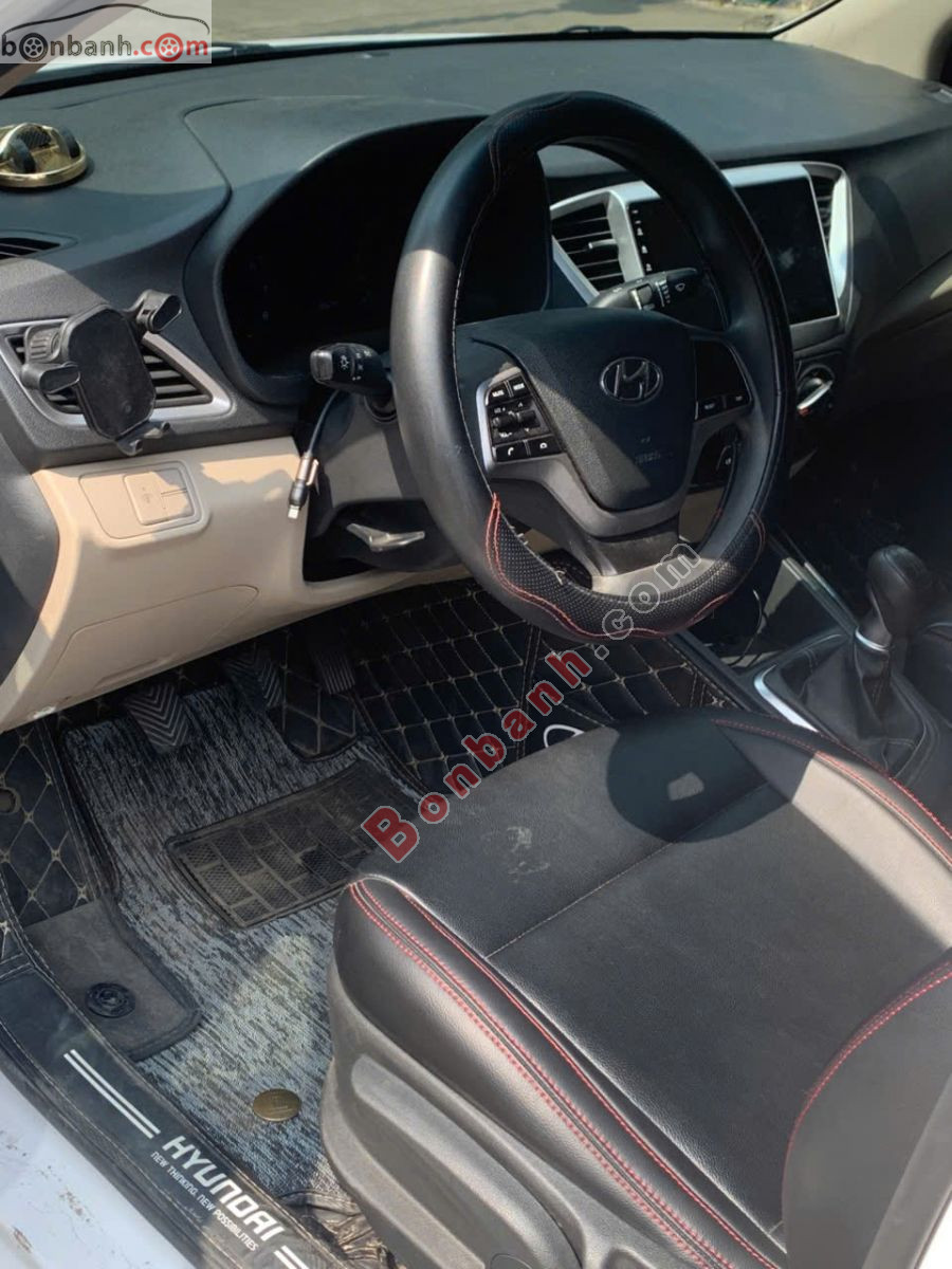 Bán ô tô Hyundai Accent 1.4 MT Tiêu Chuẩn - 2022 - xe cũ