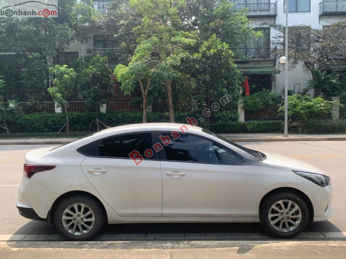 Bán ô tô Hyundai Accent 1.4 MT Tiêu Chuẩn - 2022 - xe cũ