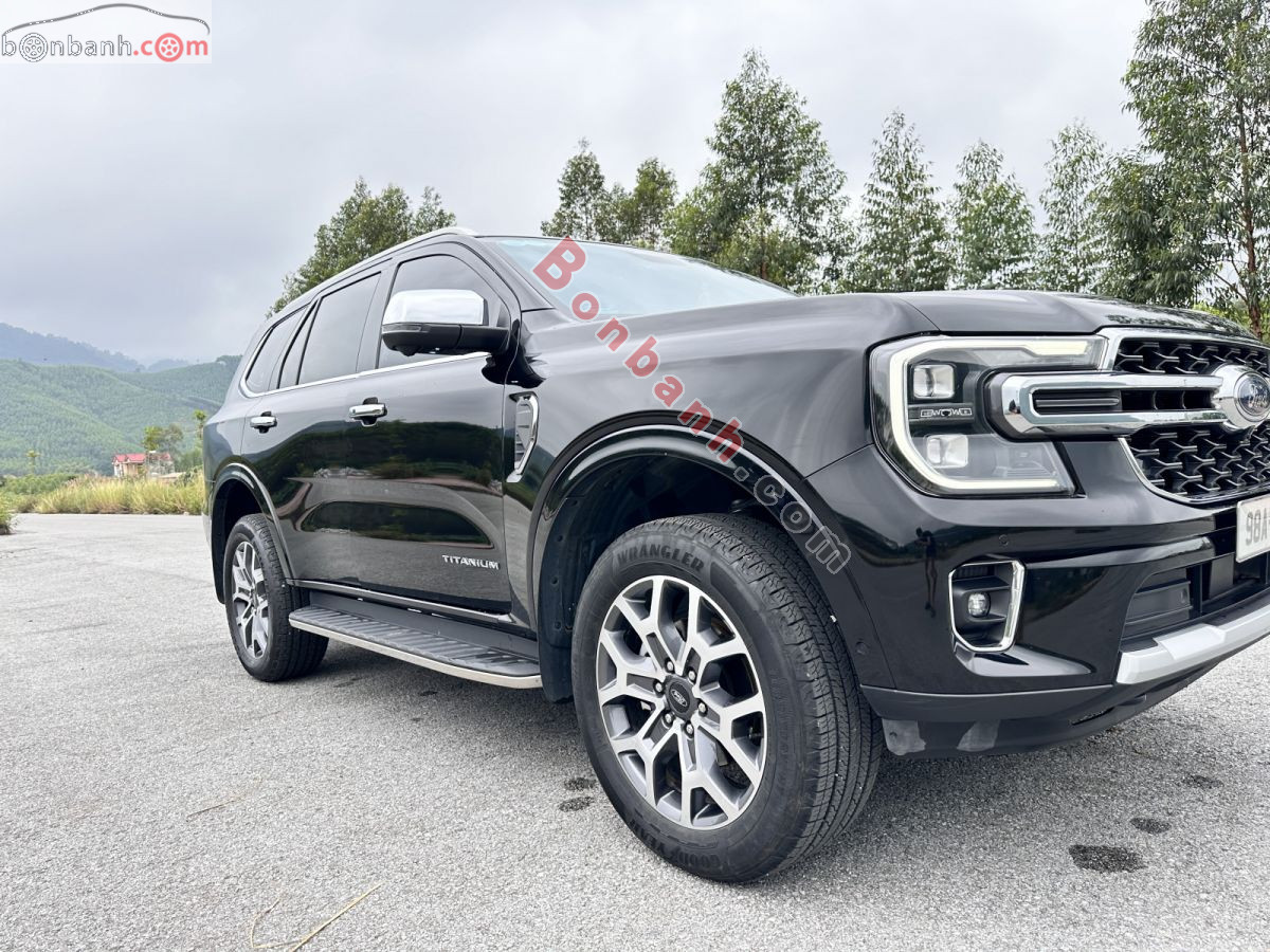 Bán ô tô Ford Everest Titanium Plus 2.0L 4x4 AT - 2024 - xe cũ
