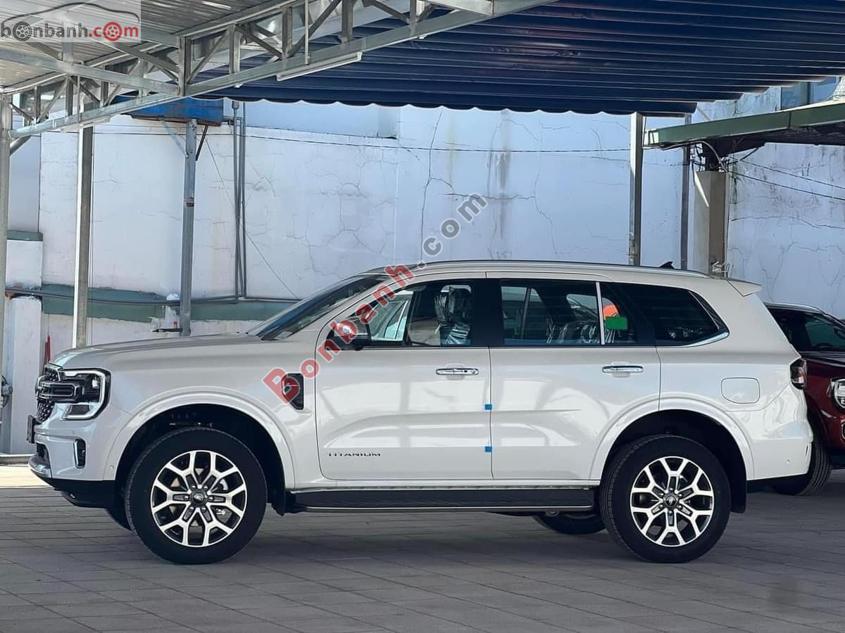 Bán ô tô Ford Everest Titanium Plus 2.0L 4x4 AT - 2026 - xe mới