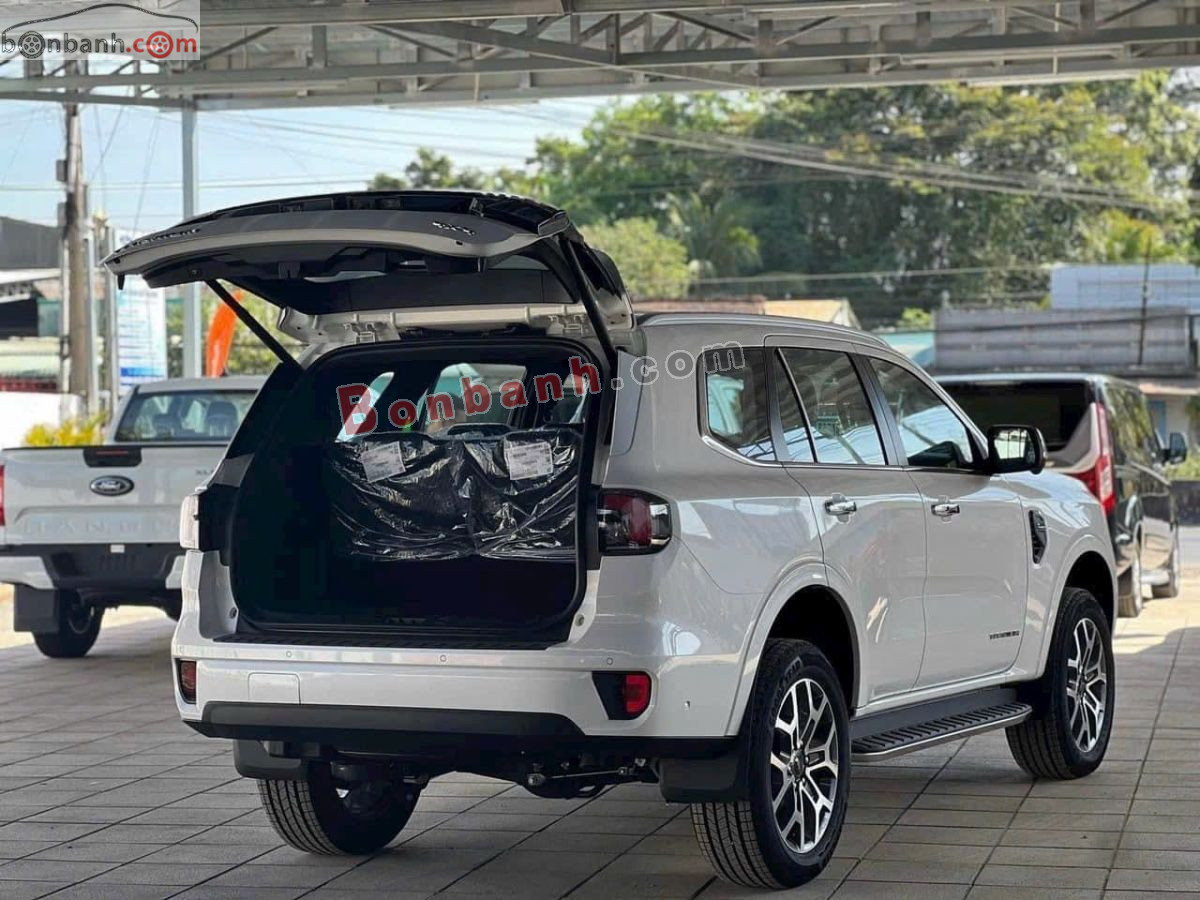 Bán ô tô Ford Everest Titanium Plus 2.0L 4x4 AT - 2026 - xe mới