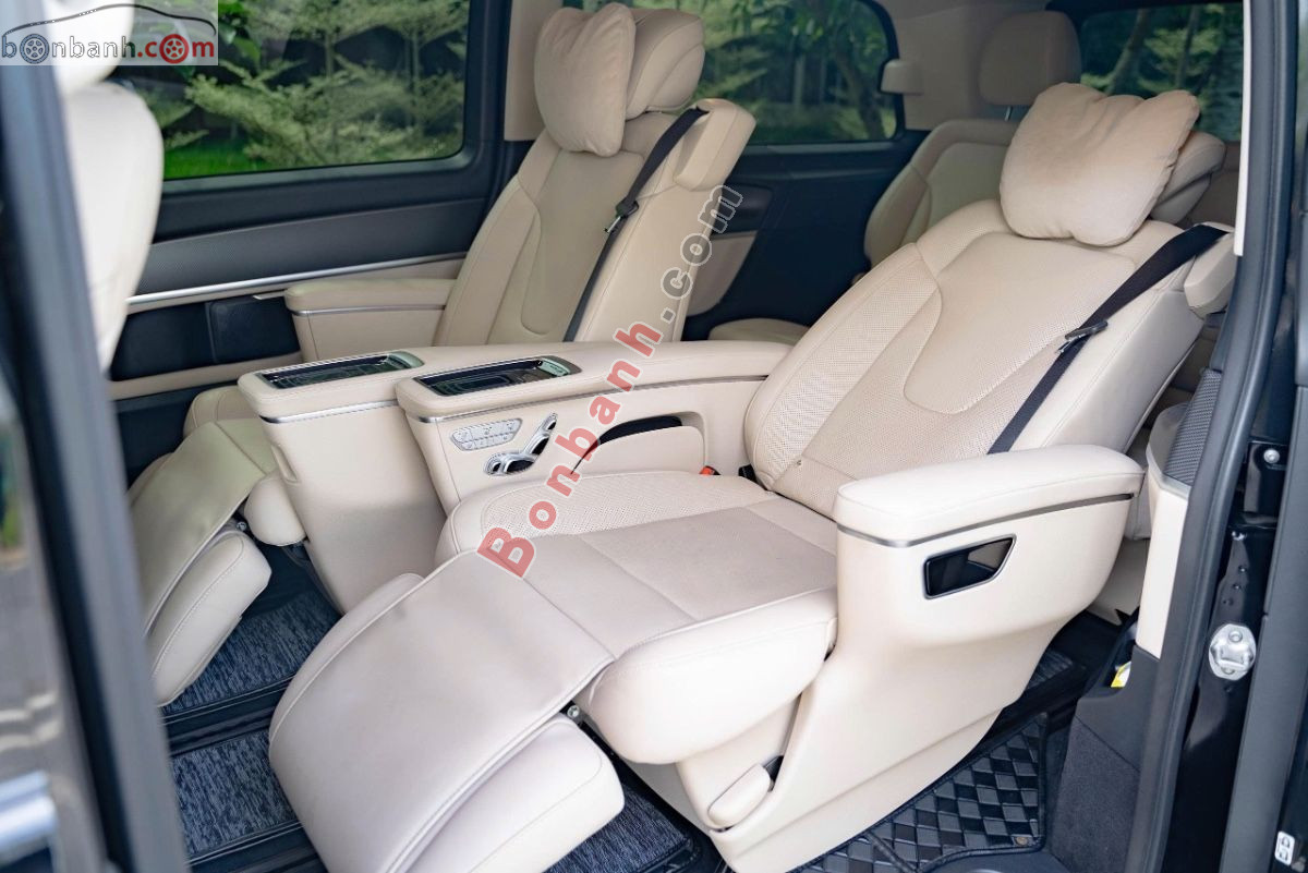 Bán ô tô Mercedes Benz V class V250 AMG - 2023 - xe cũ