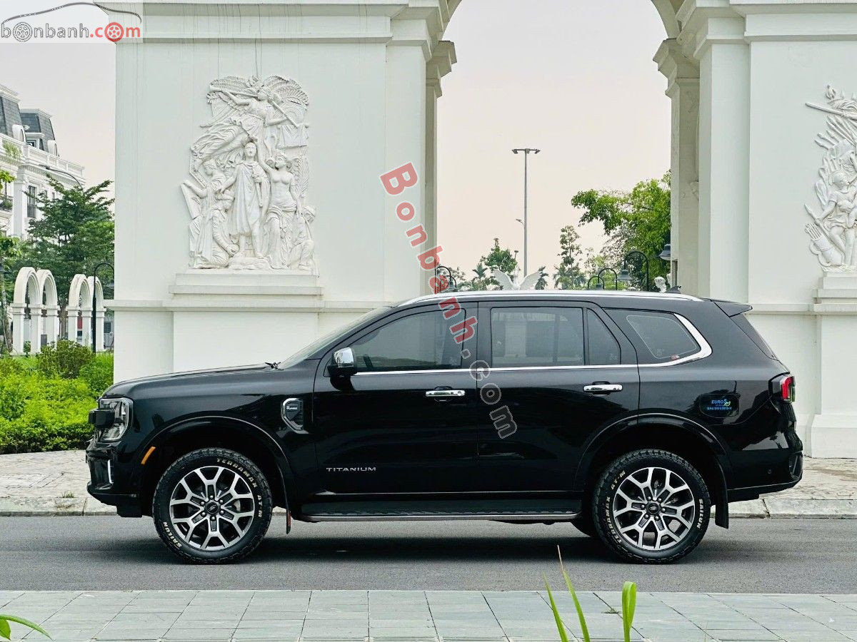Bán ô tô Ford Everest Titanium Plus 2.0L 4x4 AT - 2022 - xe cũ