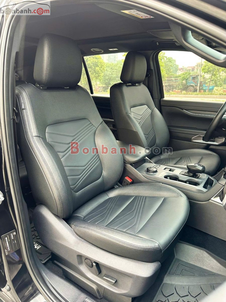Bán ô tô Ford Everest Titanium Plus 2.0L 4x4 AT - 2022 - xe cũ