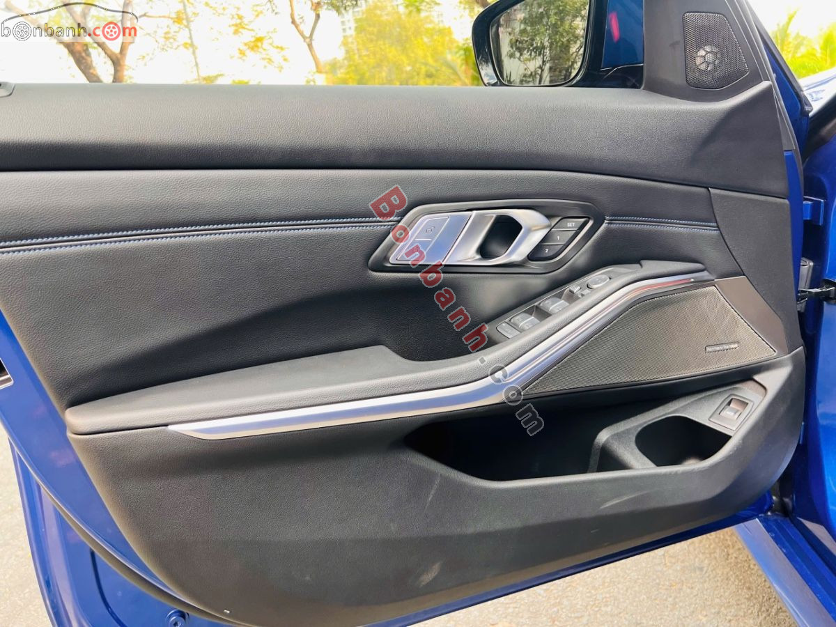 Bán ô tô BMW 3 Series 320i M Sport - 2022 - xe cũ