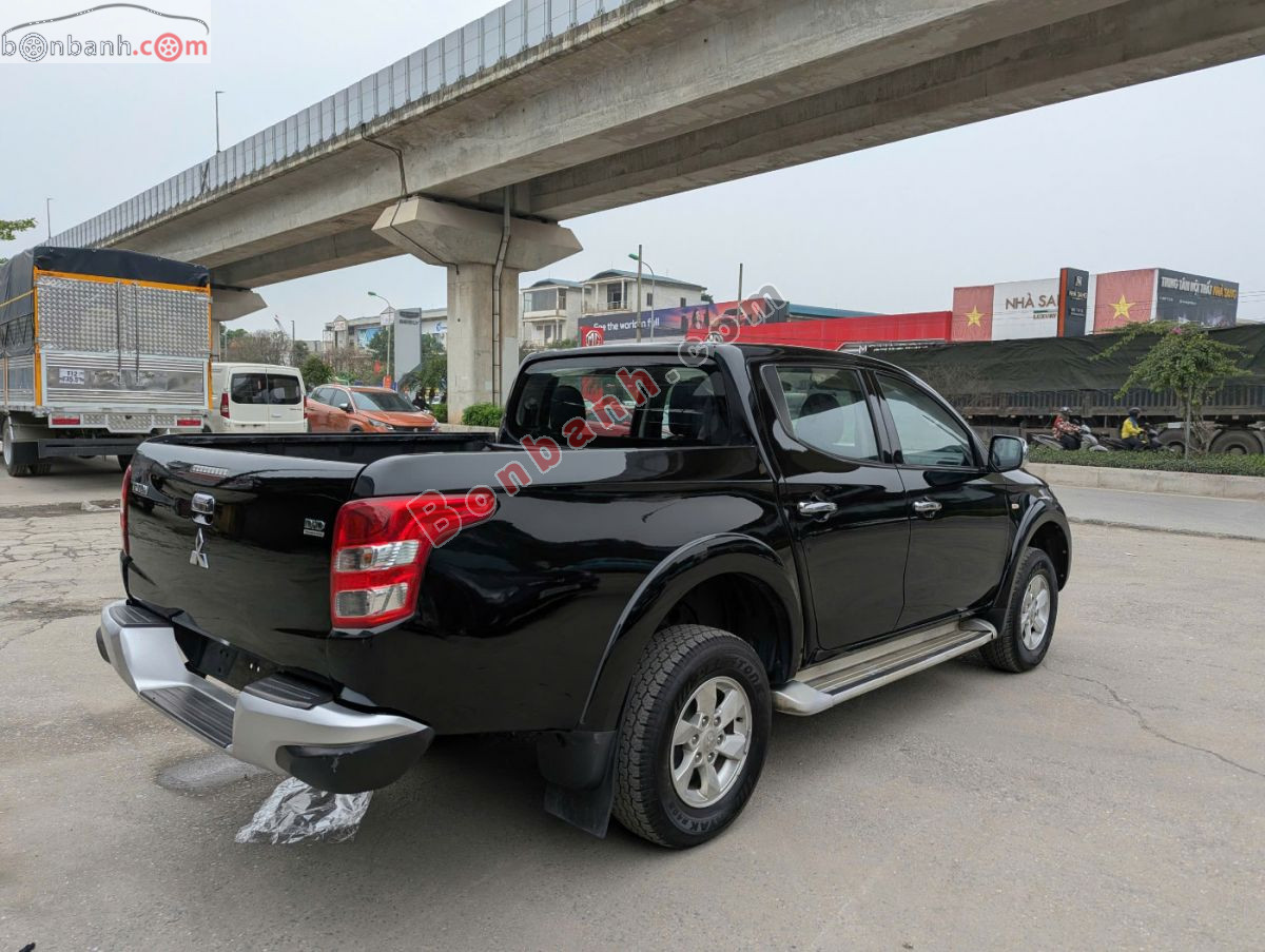 Bán ô tô Mitsubishi Triton 4x2 MT - 2018 - xe cũ