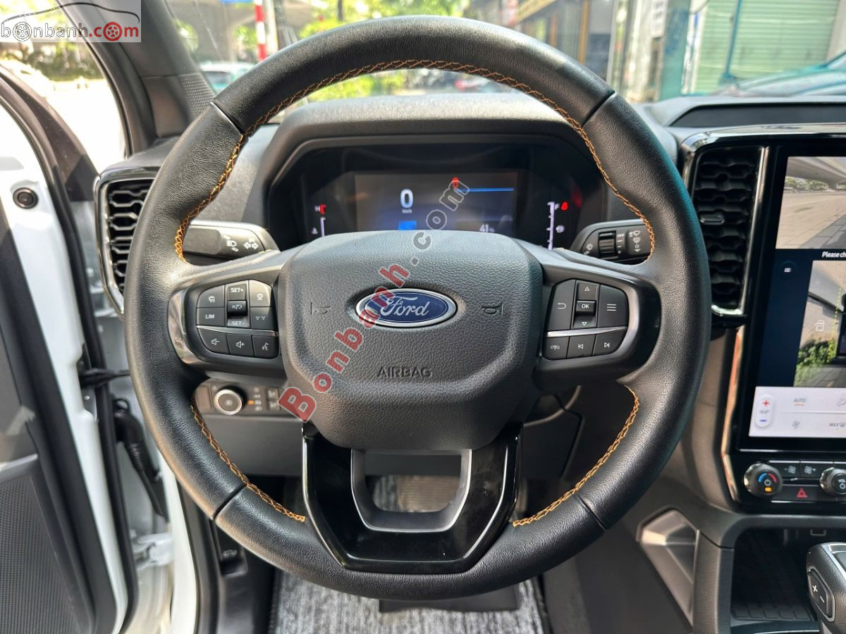 Bán ô tô Ford Ranger Wildtrak 2.0L 4x4 AT - 2024 - xe cũ