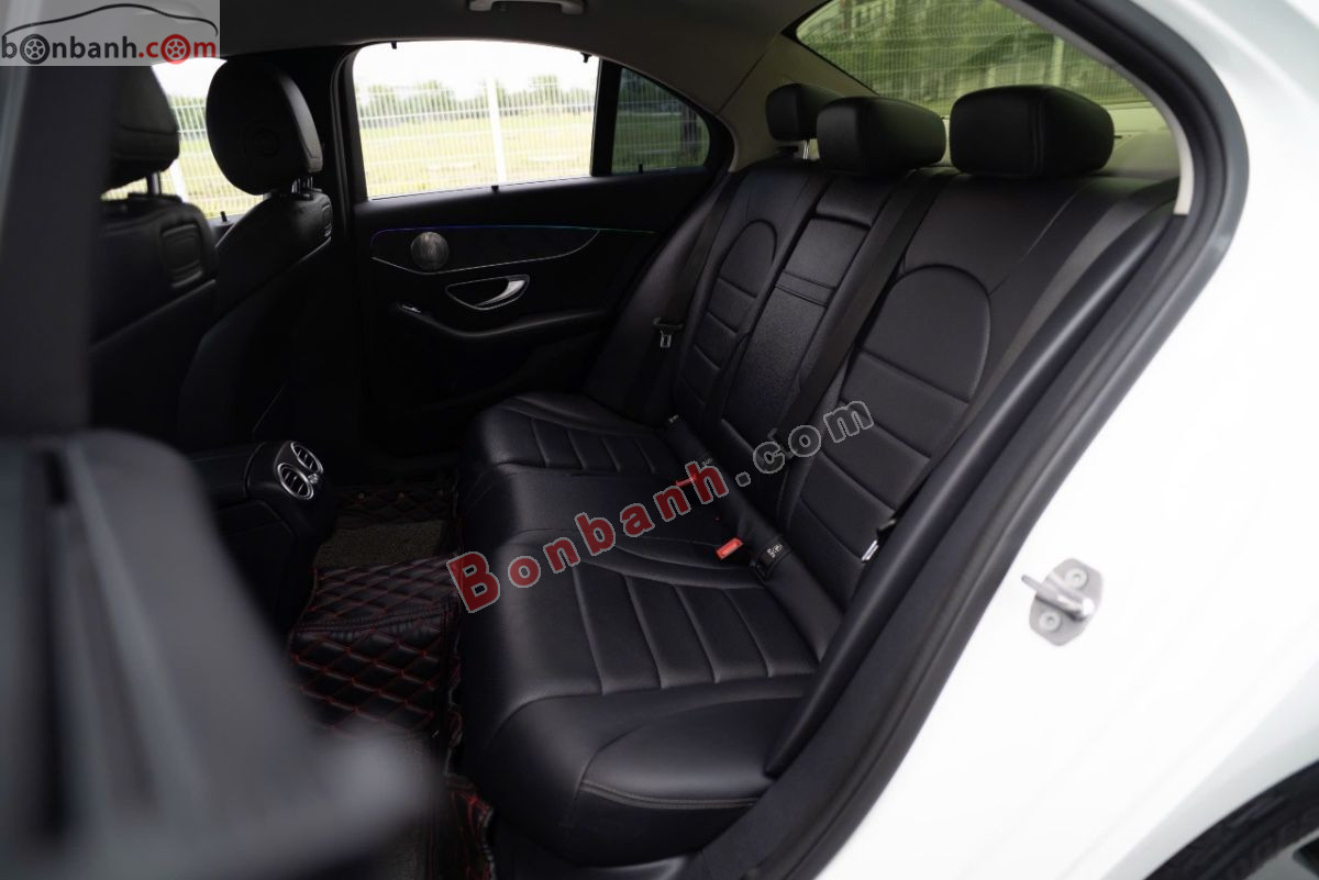 Bán ô tô Mercedes Benz C class C200 - 2017 - xe cũ