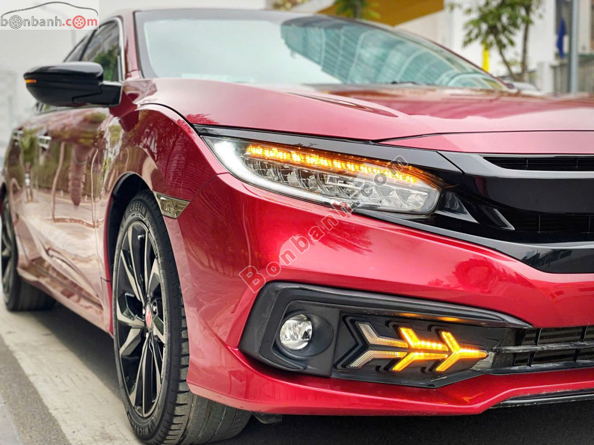 Bán ô tô Honda Civic RS 1.5 AT - 2020 - xe cũ