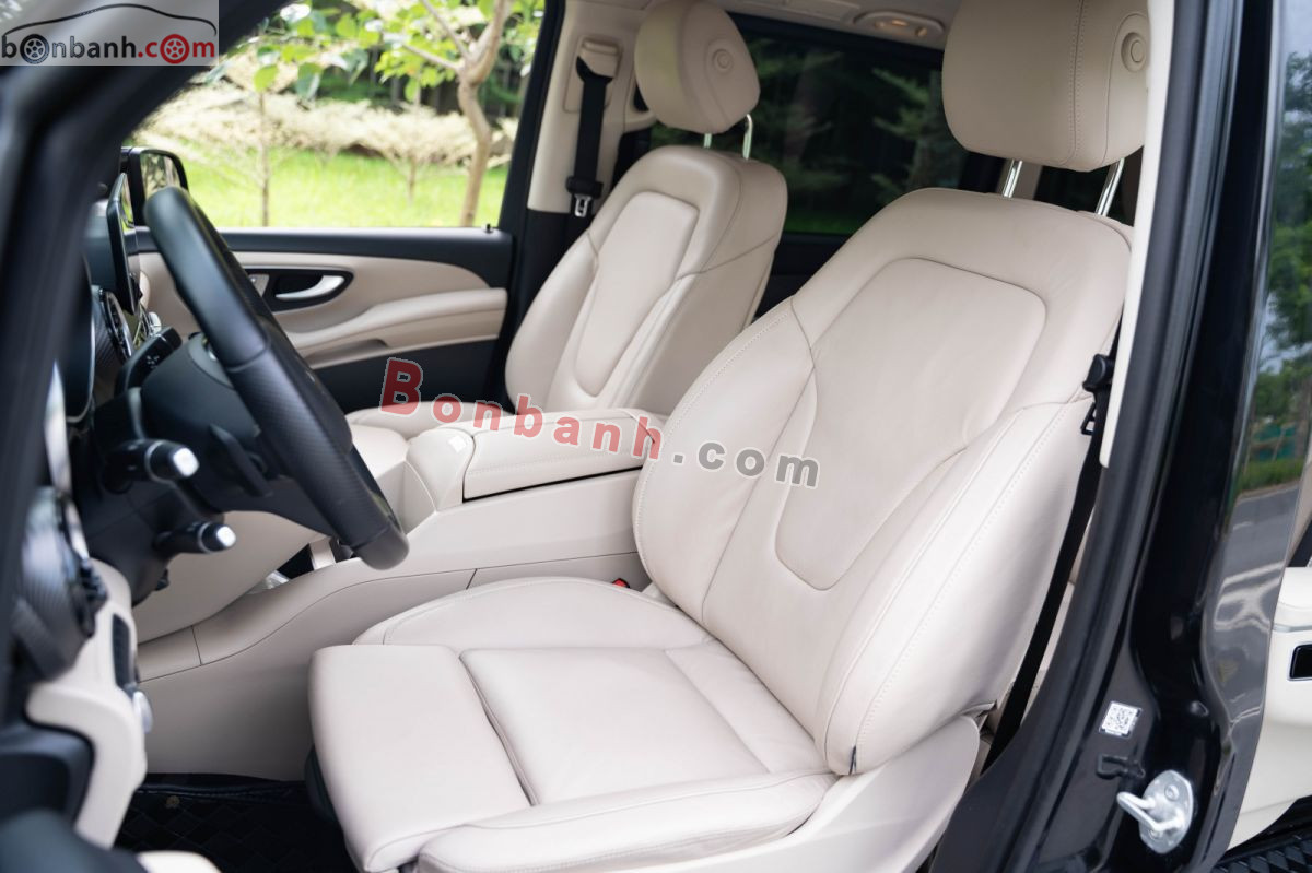 Bán ô tô Mercedes Benz V class V250 AMG - 2023 - xe cũ