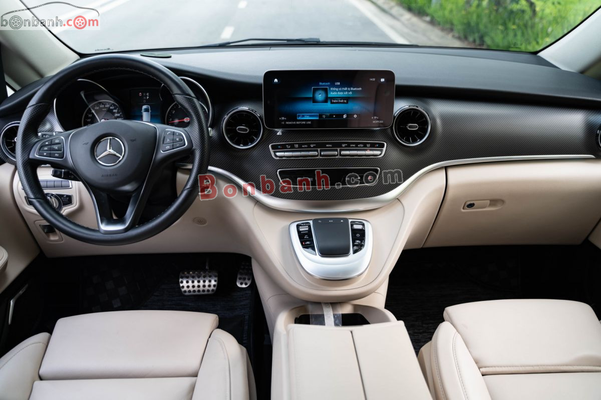 Bán ô tô Mercedes Benz V class V250 AMG - 2023 - xe cũ