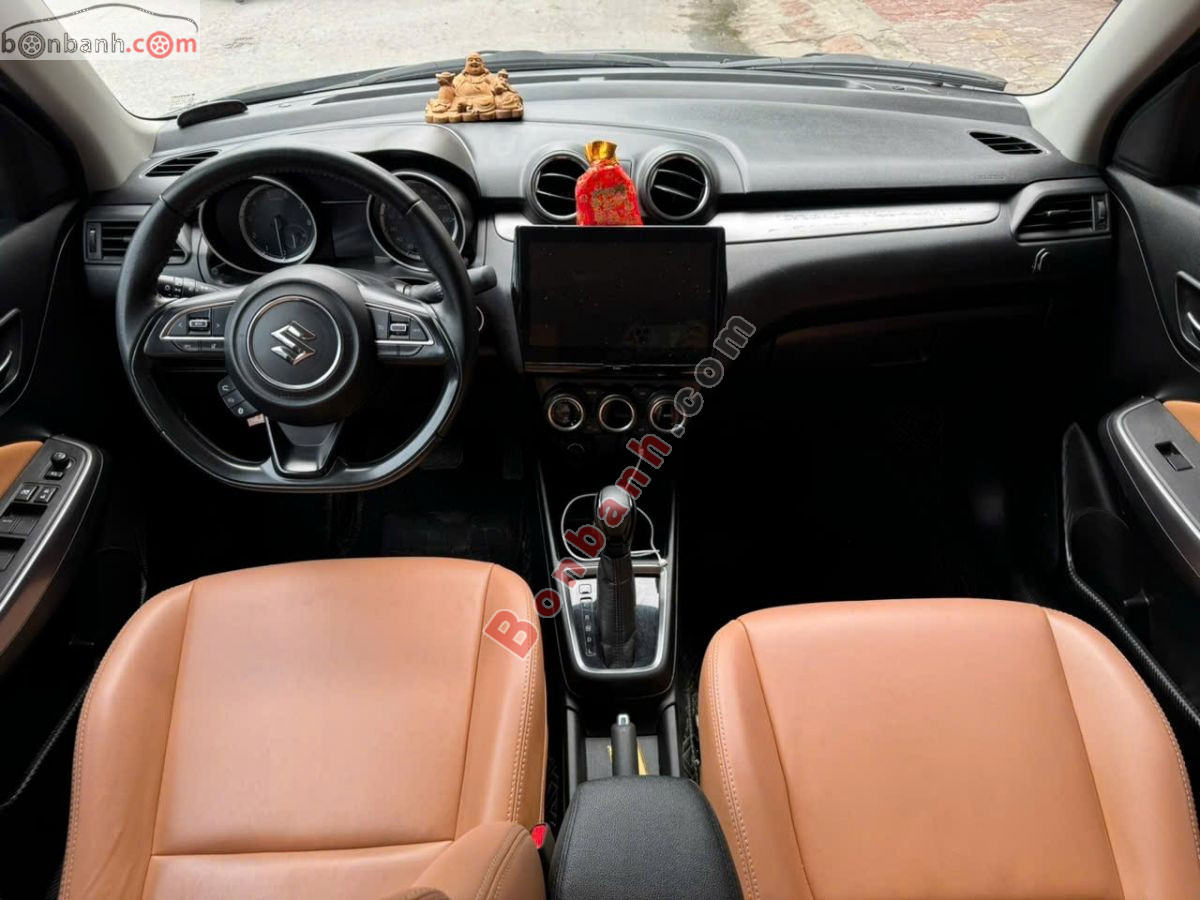 Bán ô tô Suzuki Swift GLX 1.2 AT - 2022 - xe cũ