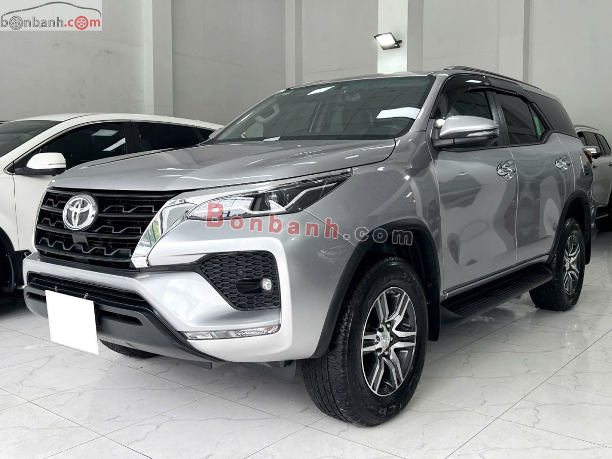 Bán ô tô Toyota Fortuner 2.4G 4x2 AT - 2021 - xe cũ