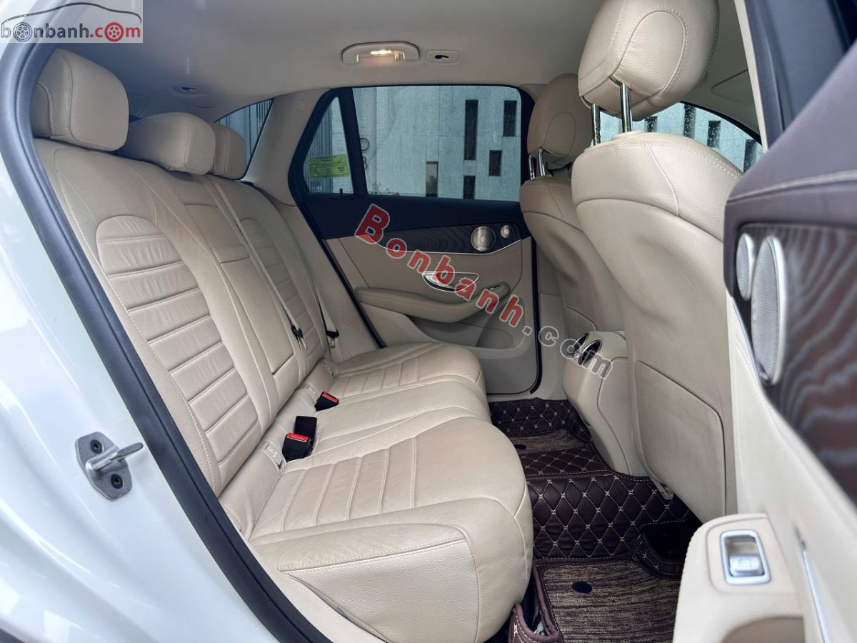Bán ô tô Mercedes Benz GLC 200 4Matic - 2021 - xe cũ