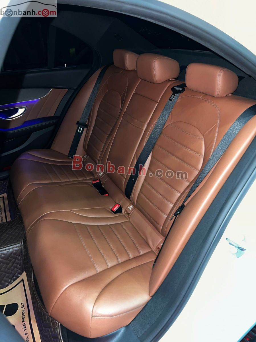 Bán ô tô Mercedes Benz C class C300 AMG - 2019 - xe cũ